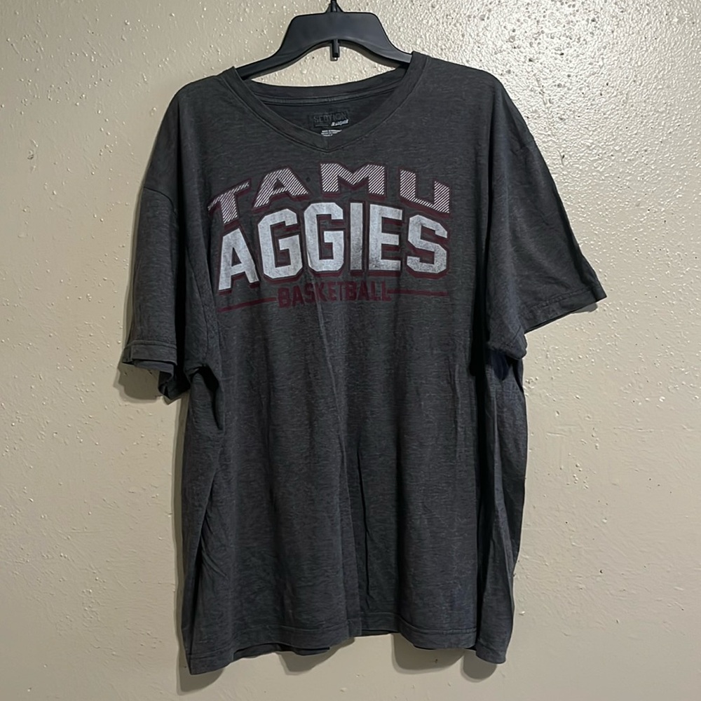 womens tee shirt